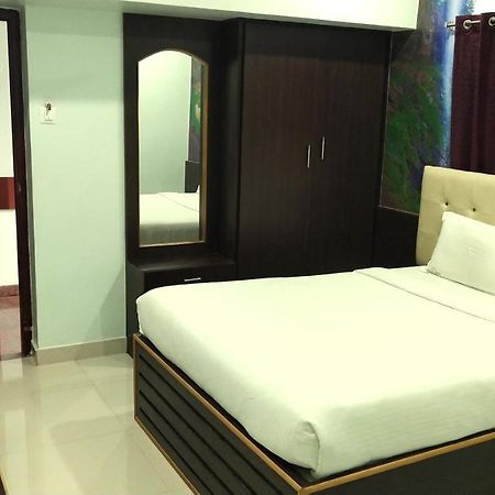Apple Park Annexe Hotell Tiruchirappalli Eksteriør bilde